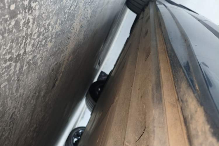 Used Audi Q4 e-tron 2024 40 e-tron Adventure Edition Right Side Sill
