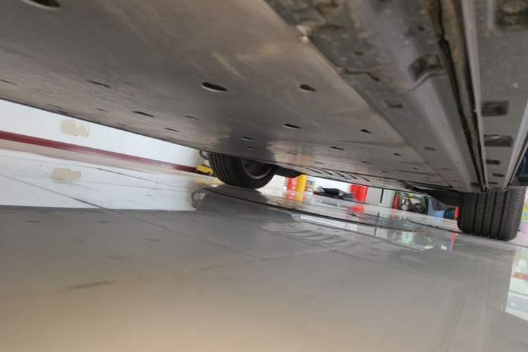 Used Audi Q4 e-tron 2024 40 e-tron Boundary Edition Right Side Sill