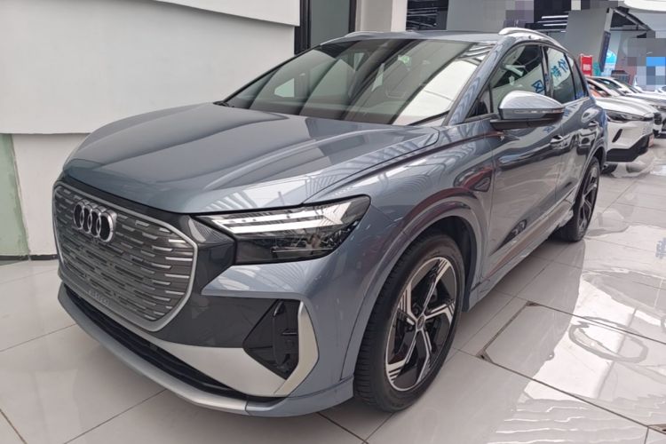 Audi Q4 e-tron 2024 40 e-tron Boundary Edition