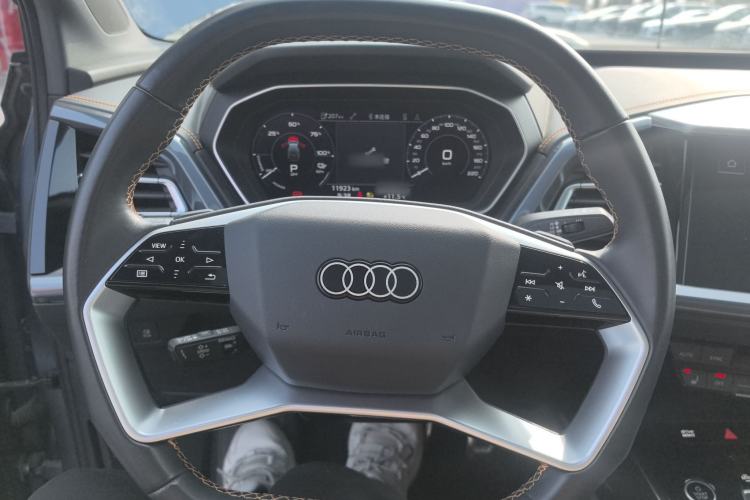 Used Audi Q4 e-tron 2024 40 e-tron Adventure Edition Steering Wheel