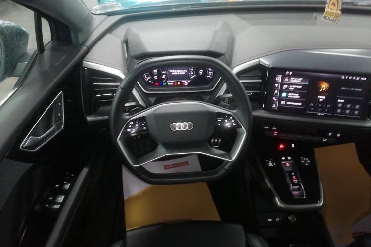 Used Audi Q4 e-tron 2024 40 e-tron Adventure Edition Steering Wheel
