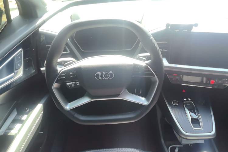 Used Audi Q4 e-tron 2024 40 e-tron Adventure Edition Steering Wheel