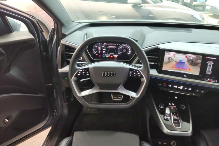 Used Audi Q4 e-tron 2024 40 e-tron Adventure Edition Steering Wheel