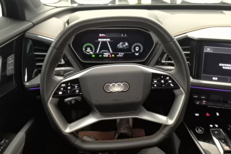 Used Audi Q4 e-tron 2024 40 e-tron Boundary Edition Steering Wheel
