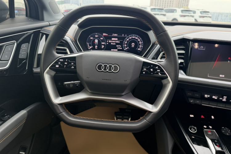Used Audi Q4 e-tron 2024 40 e-tron Boundary Edition Steering Wheel