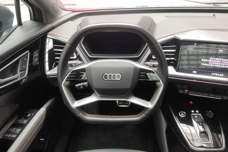 Used Audi Q4 e-tron 2024 40 e-tron Boundary Edition Steering Wheel