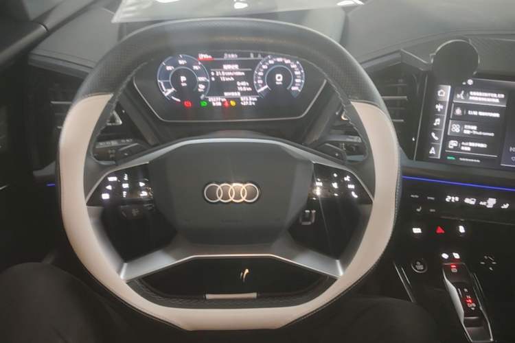 Used Audi Q4 e-tron 2024 40 e-tron Champion Edition Steering Wheel