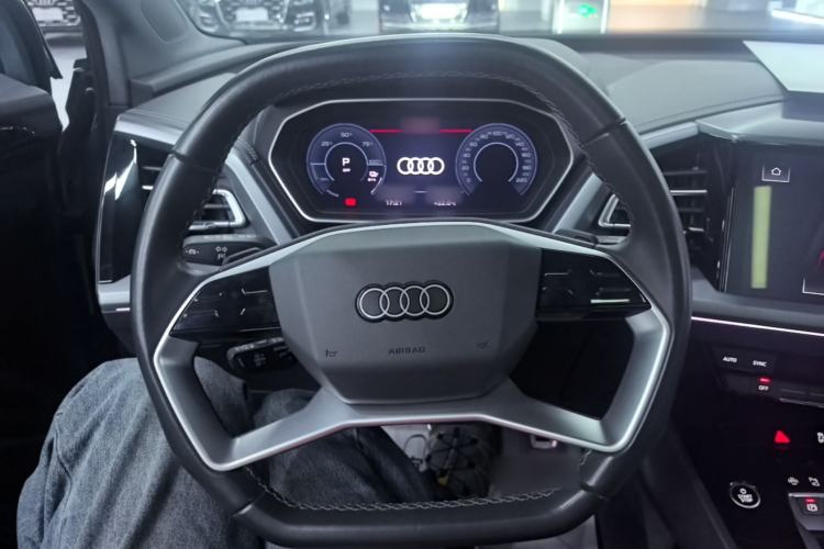 Used Audi Q4 e-tron 2024 40 e-tron Adventure Edition Steering Wheel