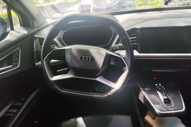 Used Audi Q4 e-tron 2024 40 e-tron Adventure Edition Steering Wheel