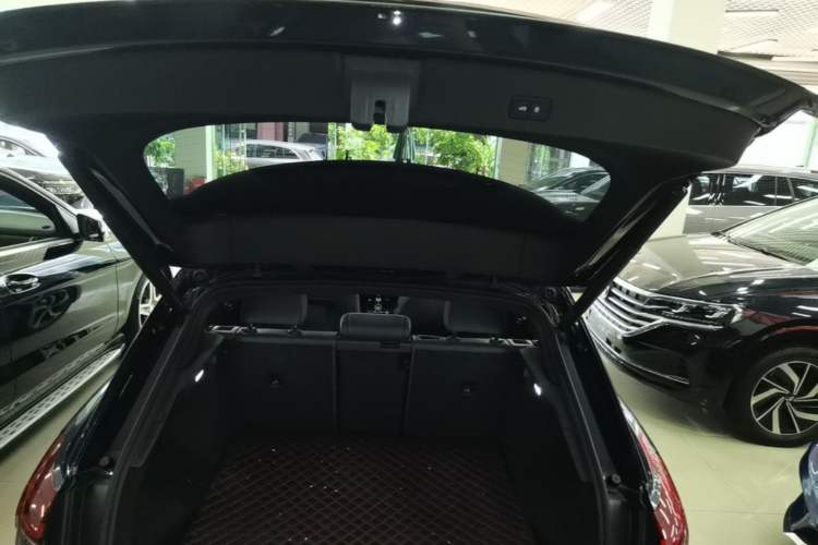 Used Audi Q4 e-tron 2024 50 e-tron quattro Creation Edition Midnight Trunk