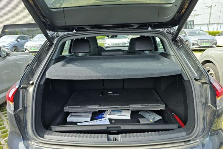 Used Audi Q4 e-tron 2024 40 e-tron Boundary Edition Trunk