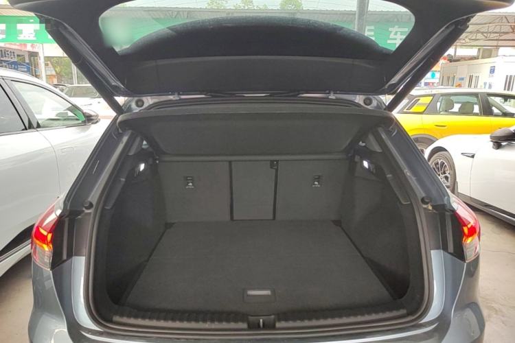 Used Audi Q4 e-tron 2024 40 e-tron Adventure Edition Trunk