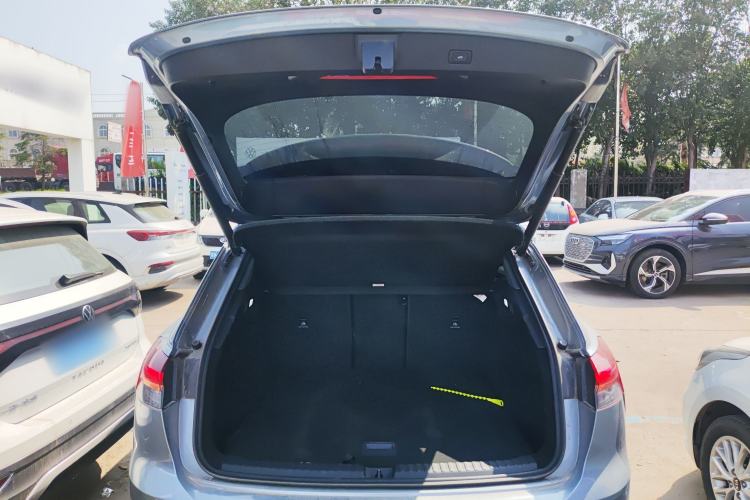 Used Audi Q4 e-tron 2024 40 e-tron Adventure Edition Trunk