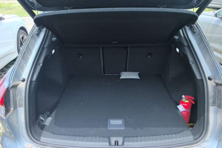 Used Audi Q4 e-tron 2024 40 e-tron Adventure Edition Trunk