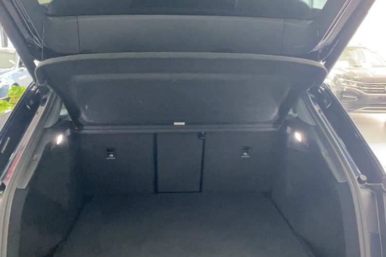 Used Audi Q4 e-tron 2024 40 e-tron Boundary Edition Trunk
