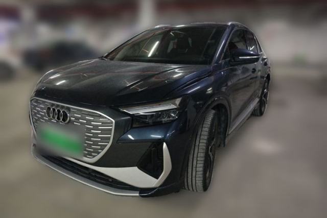 Used Audi Q4 e-tron 2024 40 e-tron Boundary Edition in Midnight Blue