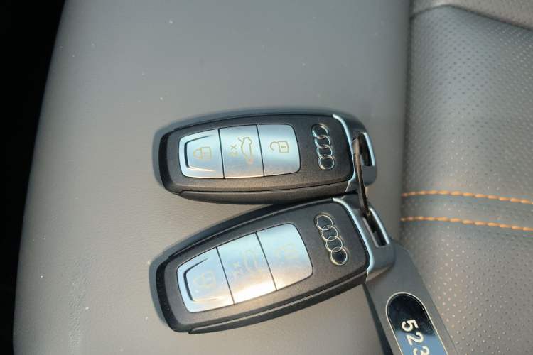 Used Audi Q4 e-tron 2024 40 e-tron Boundary Edition Vehicle Key