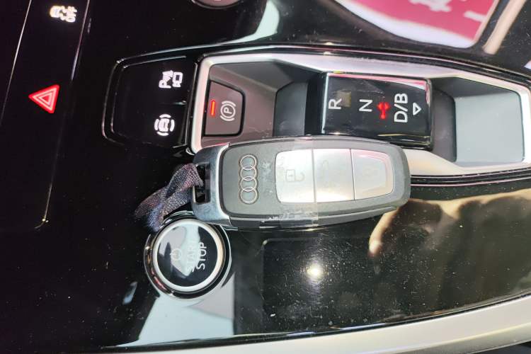 Used Audi Q4 e-tron 2024 40 e-tron Adventure Edition Vehicle Key