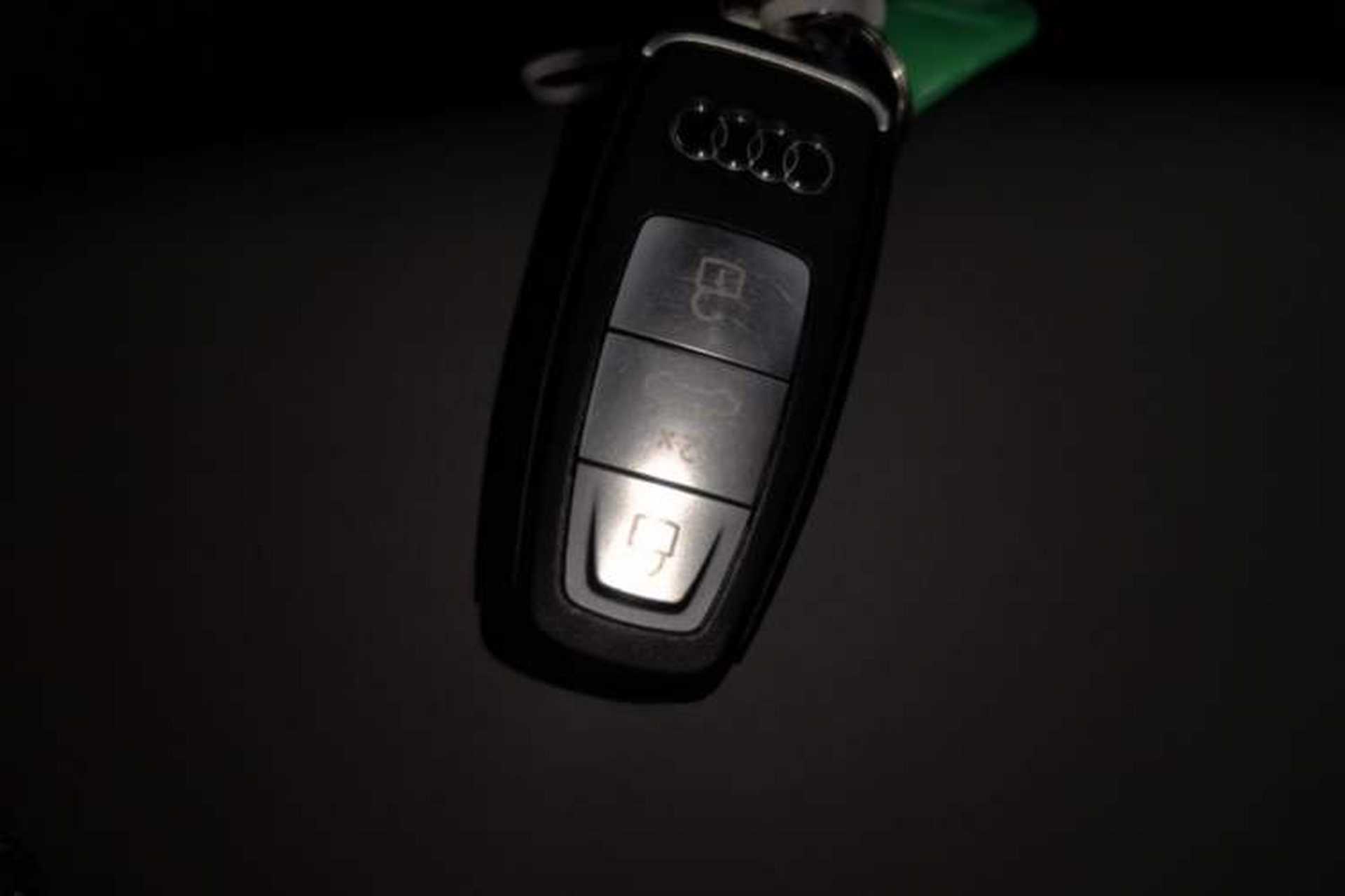 Used Audi Q4 e-tron 2024 40 e-tron Boundary Edition Vehicle Key