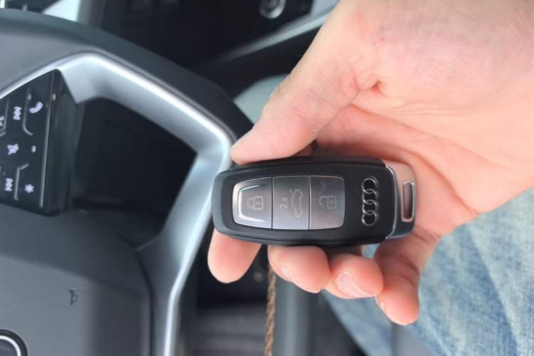 Used Audi Q4 e-tron 2024 40 e-tron Adventure Edition Vehicle Key