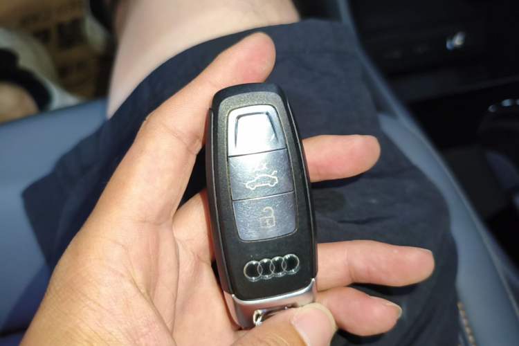 Used Audi Q4 e-tron 2024 40 e-tron Boundary Edition Vehicle Key