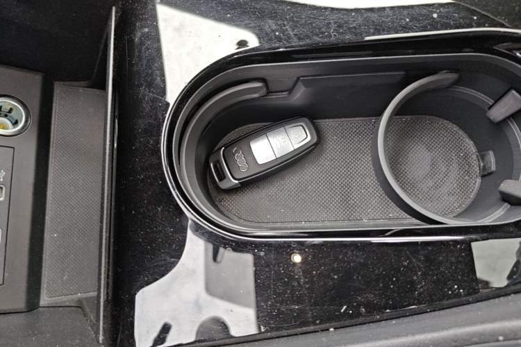Used Audi Q4 e-tron 2024 40 e-tron Boundary Edition Vehicle Key