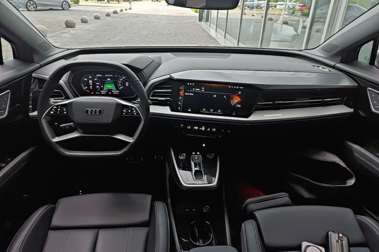 Used Audi Q4 e-tron 2024 40 e-tron Adventure Edition Center Console