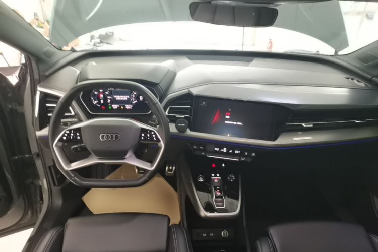 Used Audi Q4 e-tron 2024 40 e-tron Adventure Edition Center Console