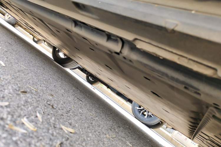Used Audi Q4 e-tron 2024 40 e-tron Boundary Edition Chassis Rear Left