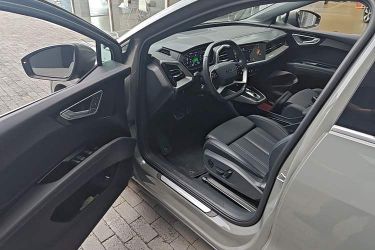 Used Audi Q4 e-tron 2024 40 e-tron Adventure Edition Driver Seat