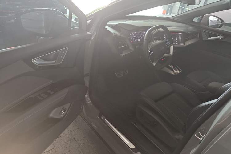 Used Audi Q4 e-tron 2024 40 e-tron Adventure Edition Driver Seat
