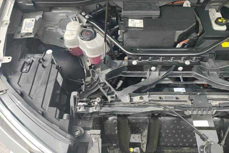 Used Audi Q4 e-tron 2024 40 e-tron Boundary Edition Engine Bay Right