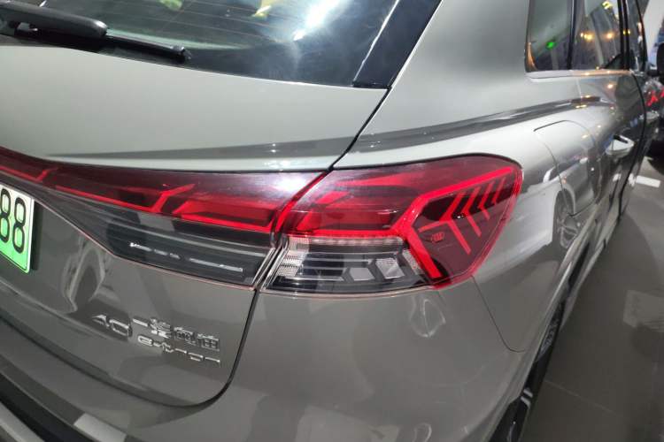 Used Audi Q4 e-tron 2024 40 e-tron Boundary Edition Exterior 6