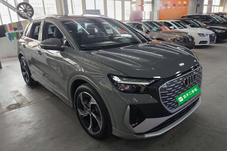 Used Audi Q4 e-tron 2024 40 e-tron Boundary Edition Front Right 45 Deg