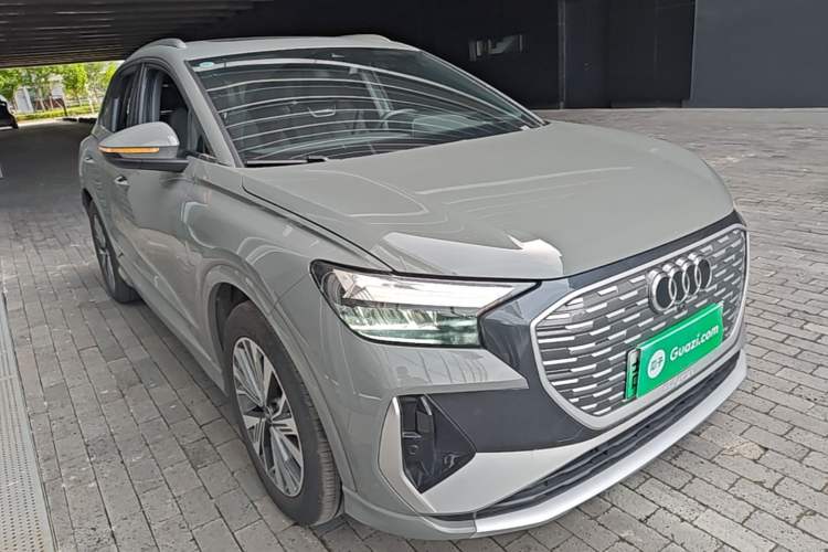 Used Audi Q4 e-tron 2024 40 e-tron Adventure Edition Front Right 45 Deg