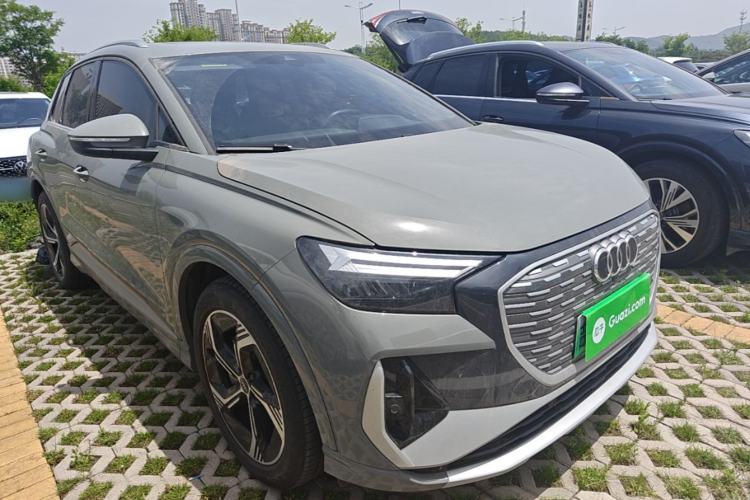 Used Audi Q4 e-tron 2024 40 e-tron Boundary Edition Front Right 45 Deg
