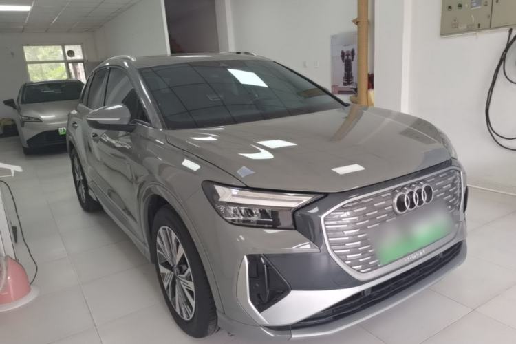 Used Audi Q4 e-tron 2024 40 e-tron Adventure Edition Front Right 45 Deg