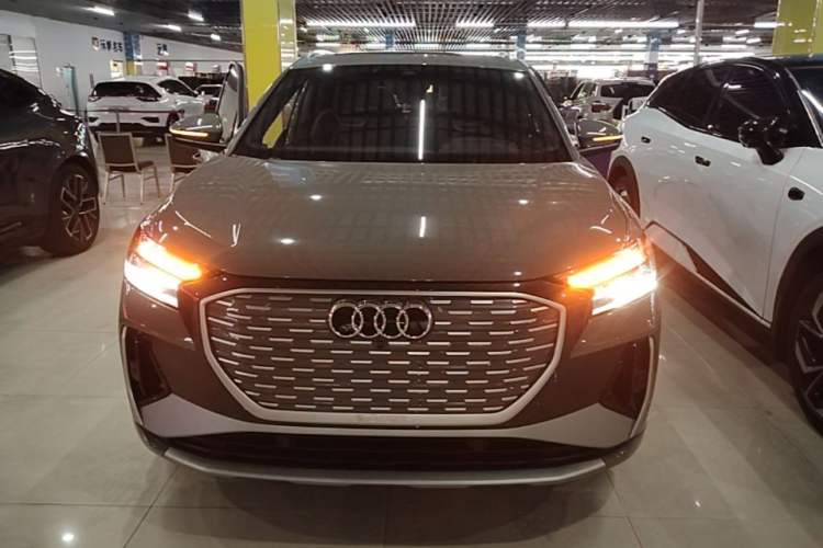 Used Audi Q4 e-tron 2024 40 e-tron Boundary Edition Front