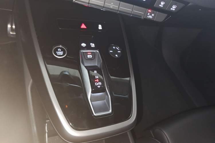 Used Audi Q4 e-tron 2024 40 e-tron Adventure Edition Gear Lever