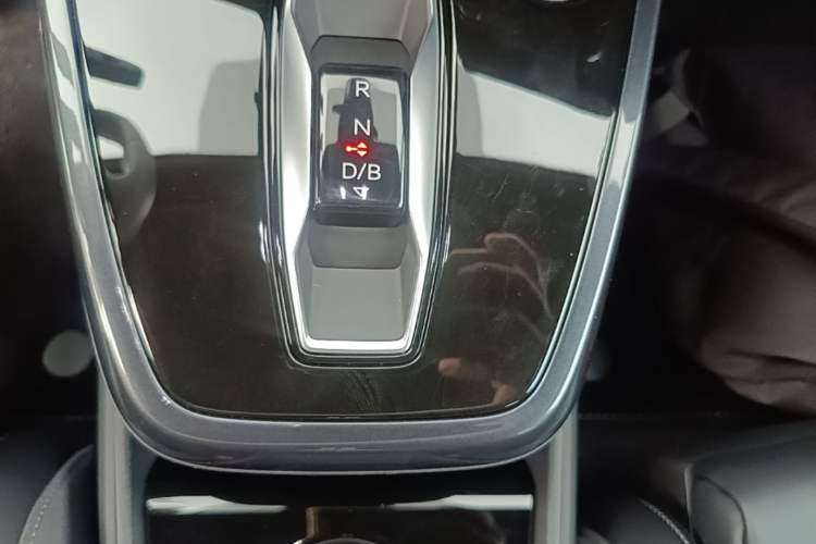 Used Audi Q4 e-tron 2024 50 e-tron quattro Creation Edition Midnight Gear Lever