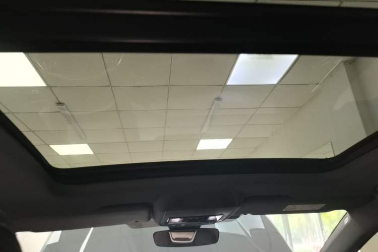 Used Audi Q4 e-tron 2024 40 e-tron Adventure Edition Headliner