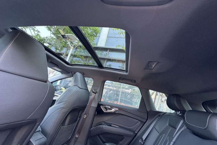 Used Audi Q4 e-tron 2024 40 e-tron Boundary Edition Headliner