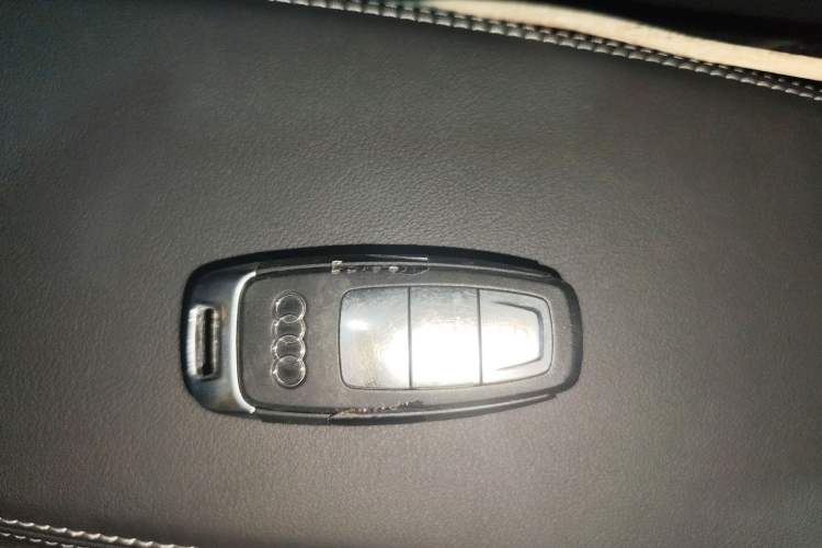 Used Audi Q4 e-tron 2024 40 e-tron Adventure Edition Interior 1