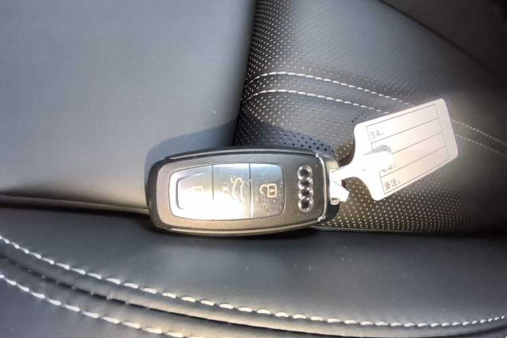 Used Audi Q4 e-tron 2024 40 e-tron Boundary Edition Interior 1