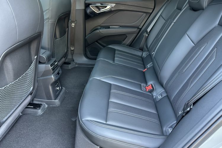 Used Audi Q4 e-tron 2024 40 e-tron Boundary Edition Interior 1