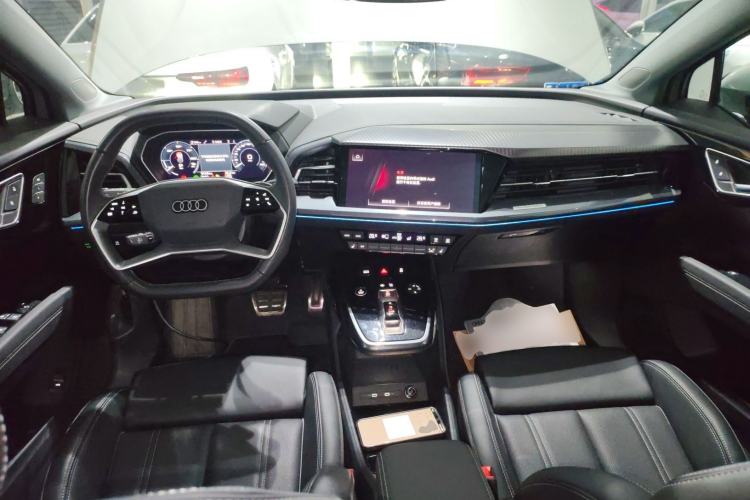 Used Audi Q4 e-tron 2024 40 e-tron Boundary Edition Interior 2