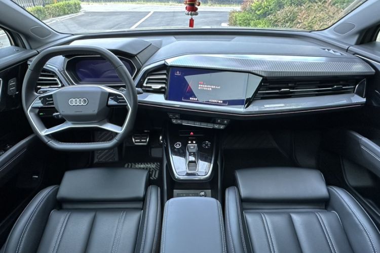 Used Audi Q4 e-tron 2024 40 e-tron Boundary Edition Interior 3