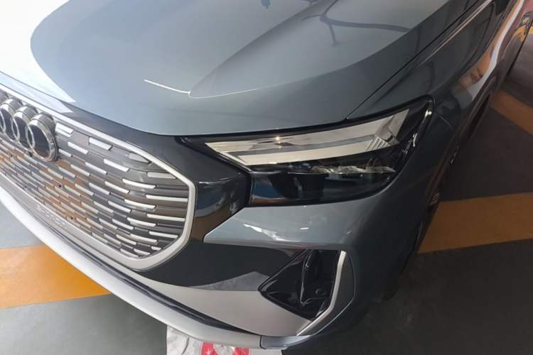 Used Audi Q4 e-tron 2024 40 e-tron Boundary Edition Left Front Headlight