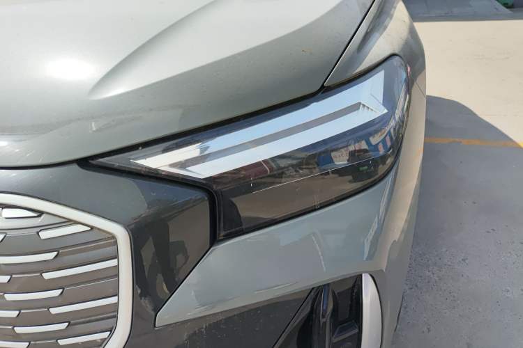 Used Audi Q4 e-tron 2024 40 e-tron Adventure Edition Left Front Headlight