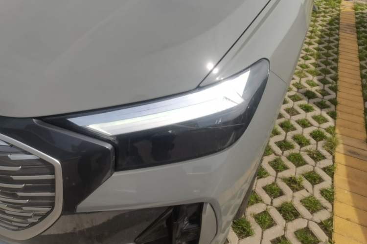 Used Audi Q4 e-tron 2024 40 e-tron Boundary Edition Left Front Headlight